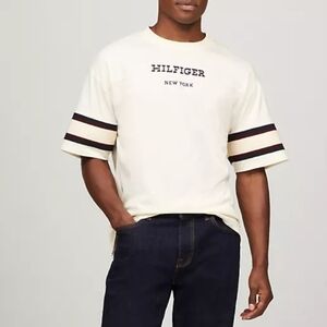 Tommy Hilfiger Logo T-Shirt Cream Stripe Sleeve Classic Preppy Oversized Tee | M